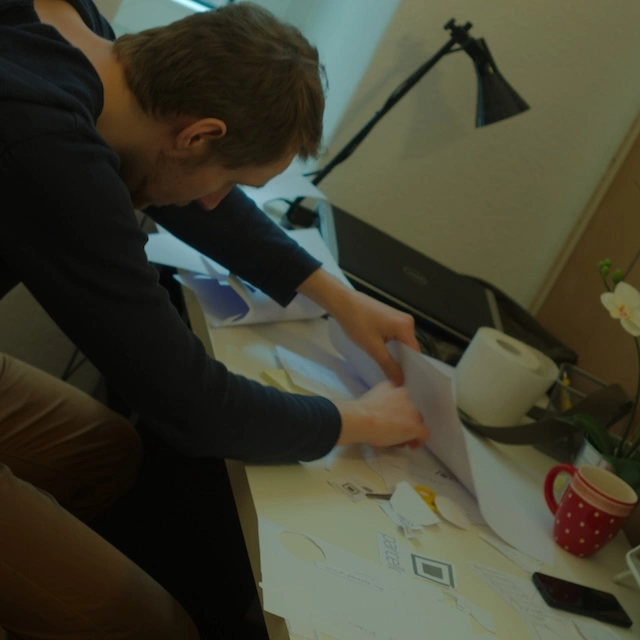 Fig.8: Gerald im Co-Working Space in Berlin Wedding (2013)